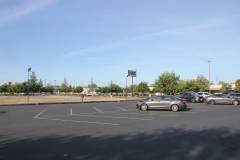 Location 1 - 1940 Feather River - Parking